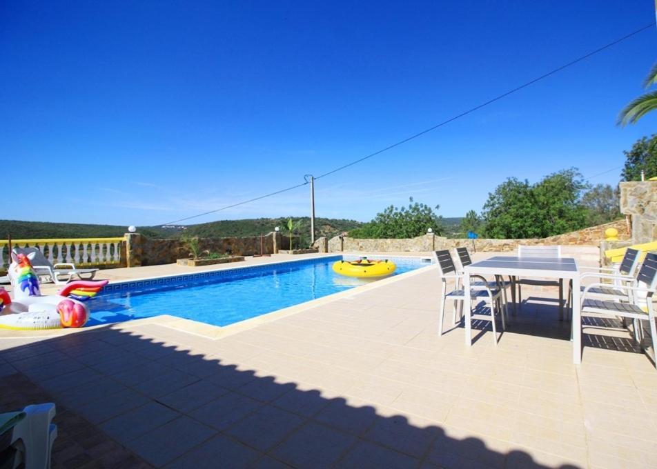 Casa Branca Holiday Resort Salir Exterior photo
