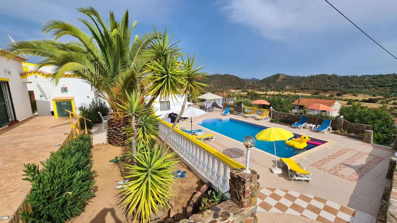 Casa Branca Holiday Resort Salir Exterior photo